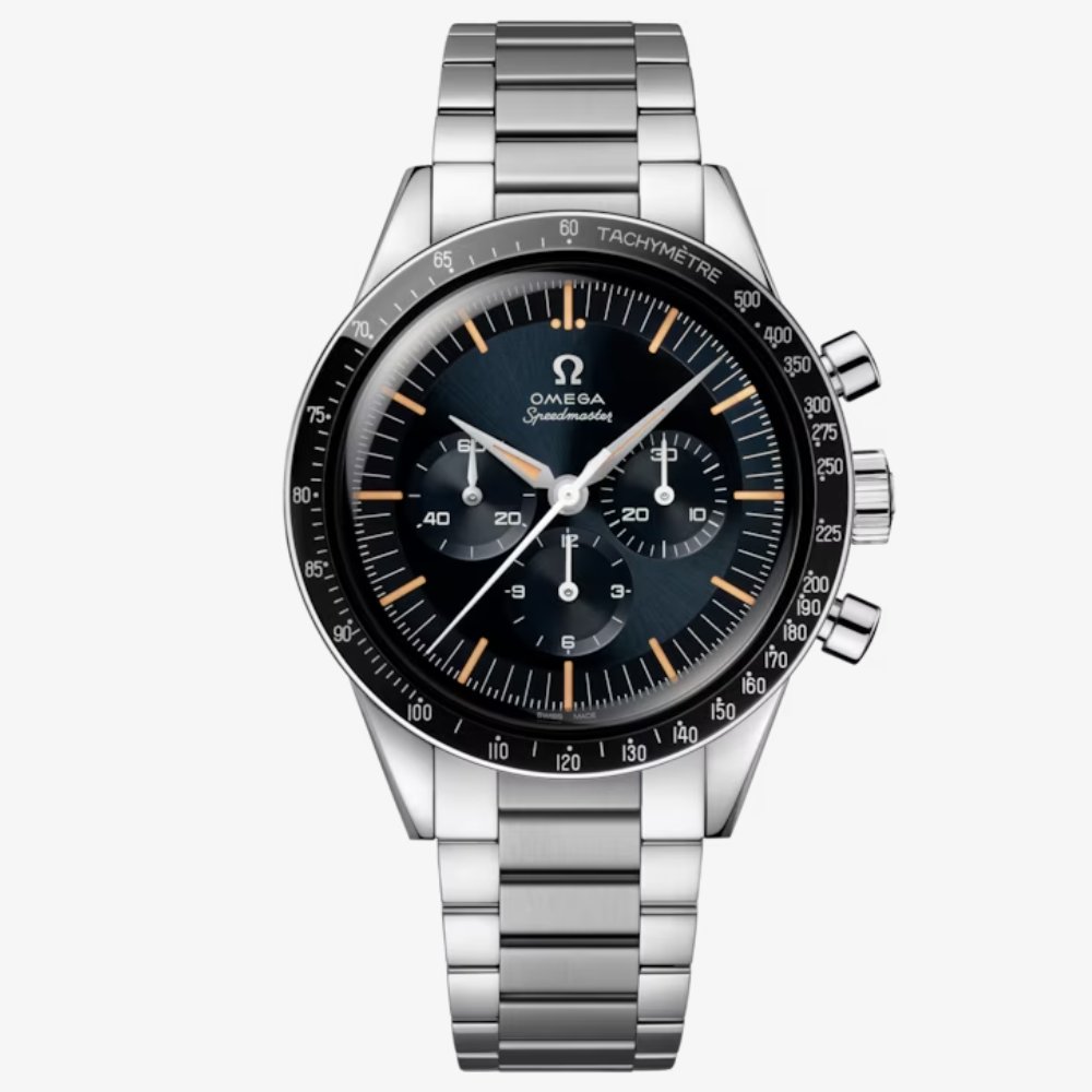 OMEGA speedmaster 文字盤 純白”の「スピードマスター ムーンウォッチ」は、オメガの